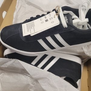 Adidas black and white